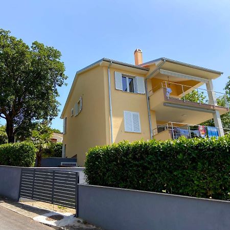 Villa Rudy Holiday Home Njivice Bagian luar foto