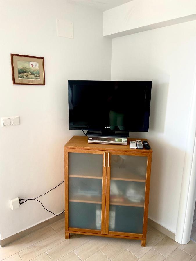Villa Rudy Holiday Home Njivice Bagian luar foto