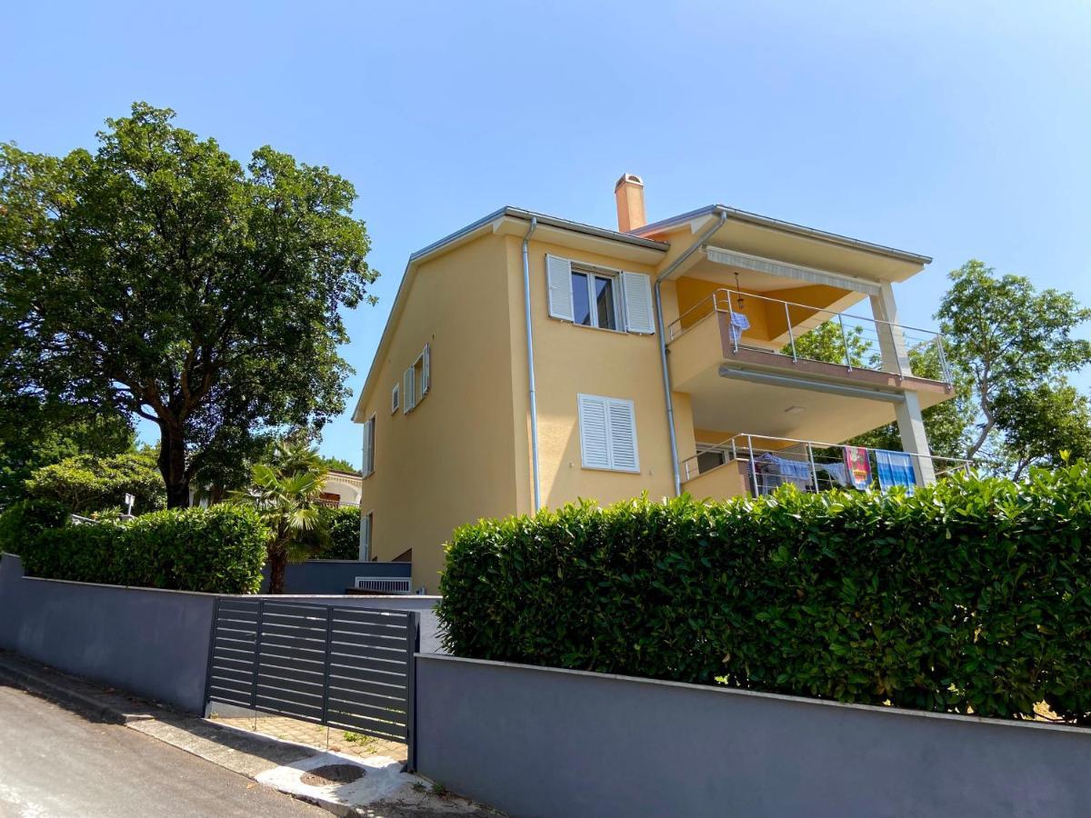 Villa Rudy Holiday Home Njivice Bagian luar foto
