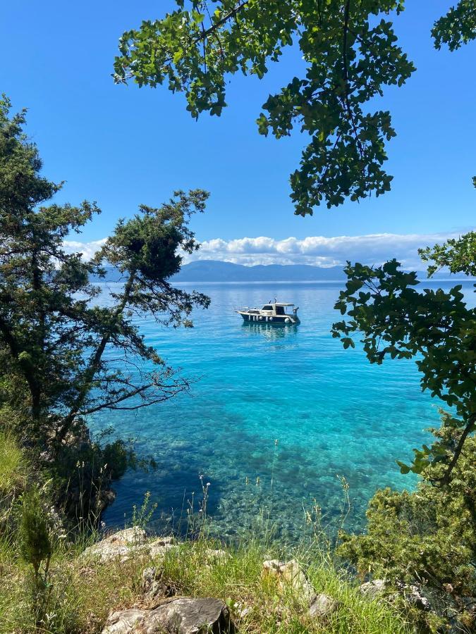 Villa Rudy Holiday Home Njivice Bagian luar foto
